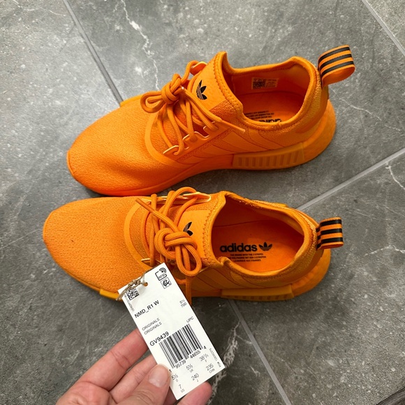 Adidas NMD NWT - Picture 2 of 4